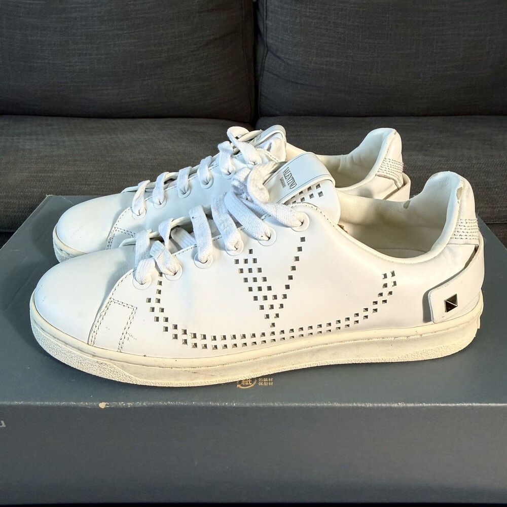 Valentino Garavani Backnet Perforated Calfskin White Women's Sz 6.5 / EU 36.5